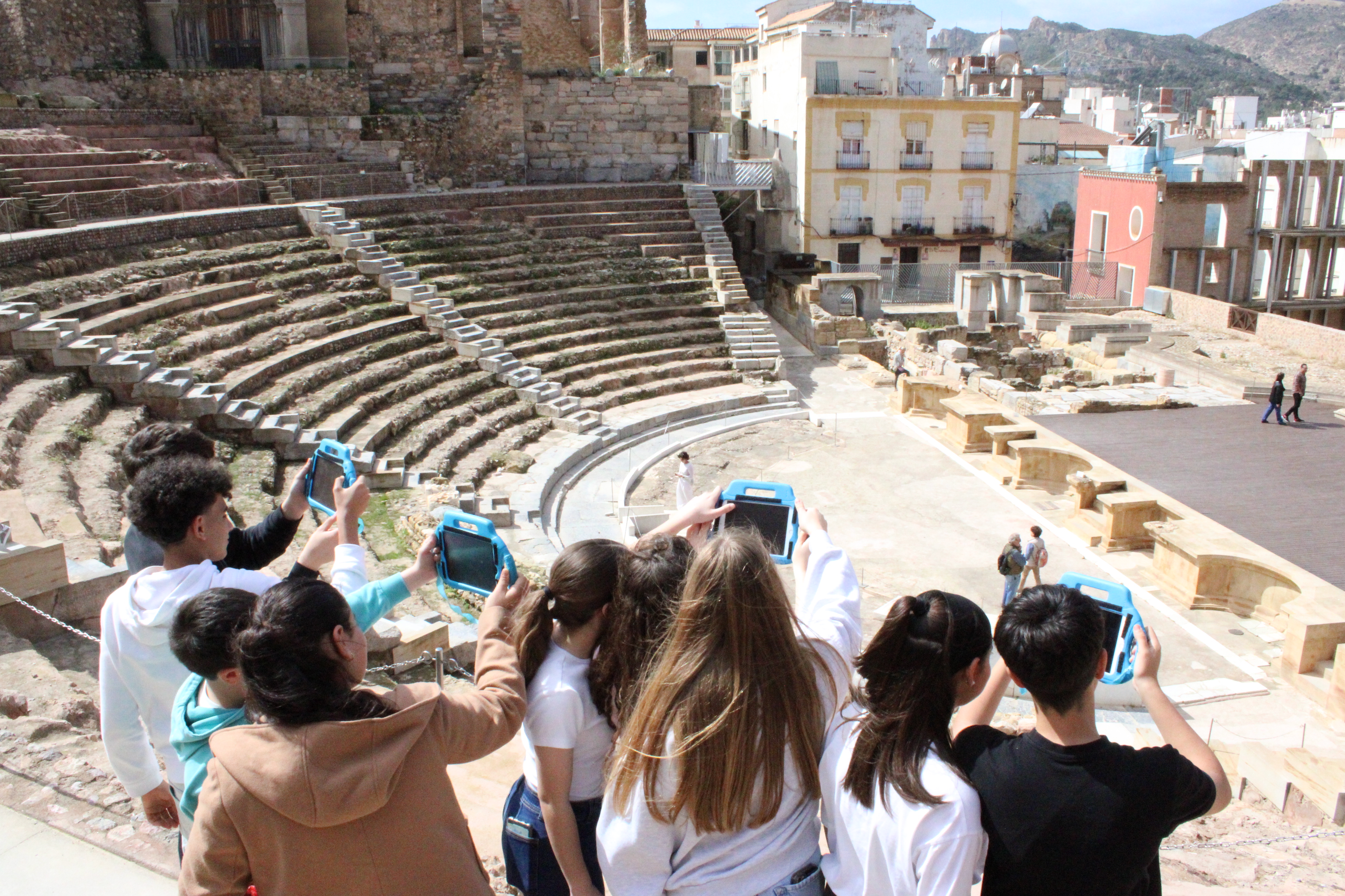 TRAS LAS HUELLAS ROMANAS